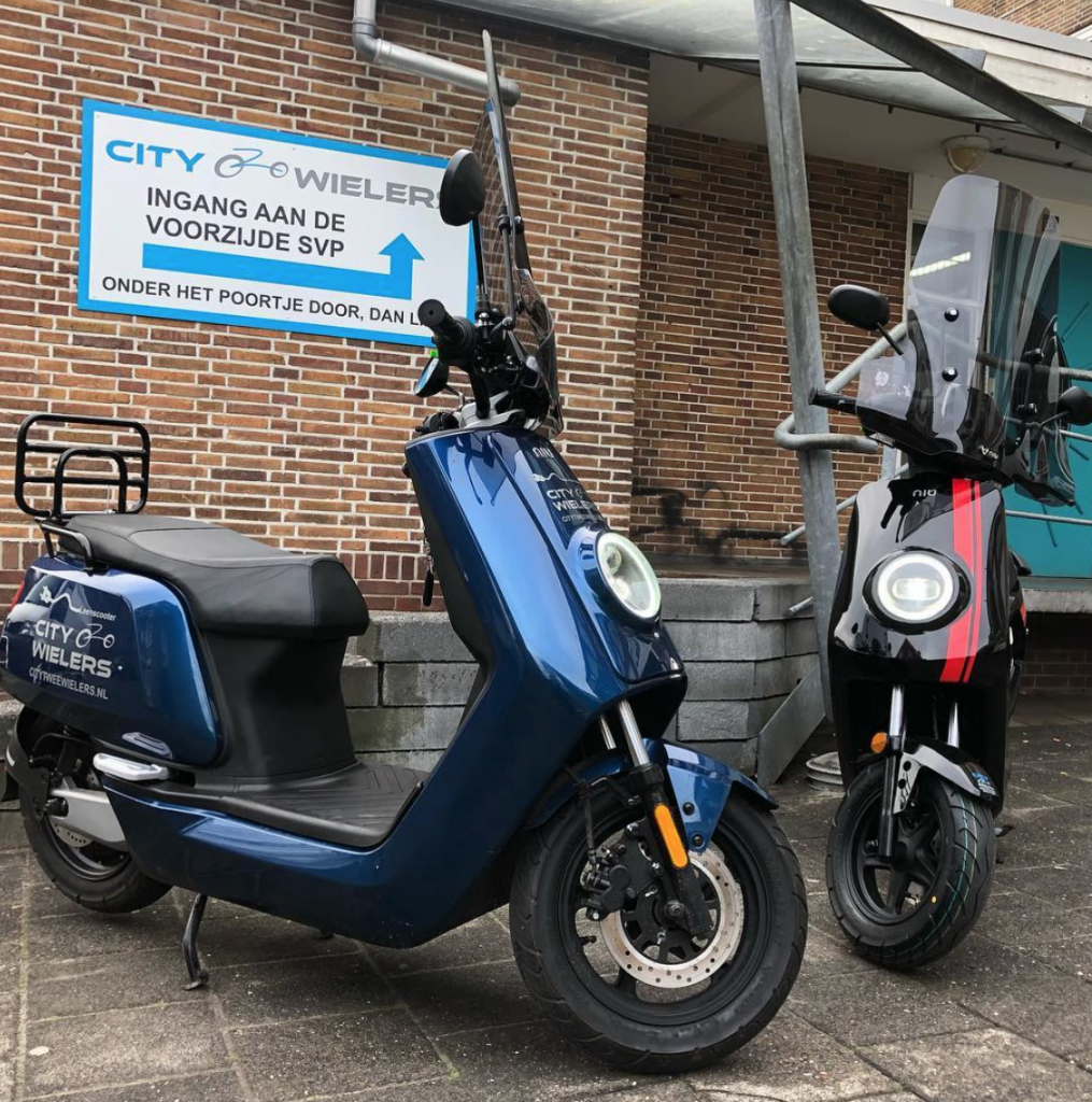 Scooter huren Groningen - City Tweewielers