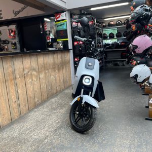 segway b110 25km snor bj2021 2350km!!!! verkocht