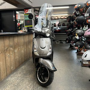 sym fiddle 2 45km bromfiets bj2020 8081km!!! verkocht