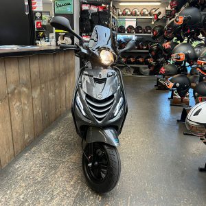 Piaggio zip Sp 45km bromfiets bj2018 1644km verkocht