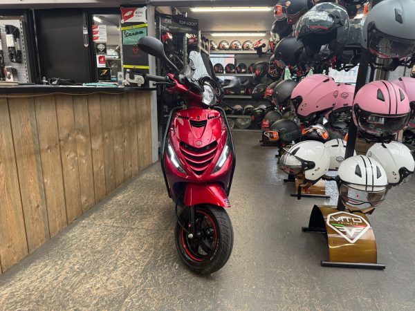 Piaggio zip sp 45km bromfiets bj2024 9200km