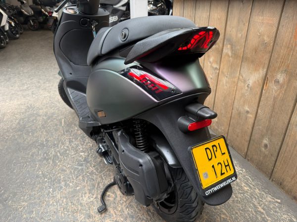 Piaggio Zip sp 45km bromfiets bj2018 13018km verkocht - Afbeelding 3
