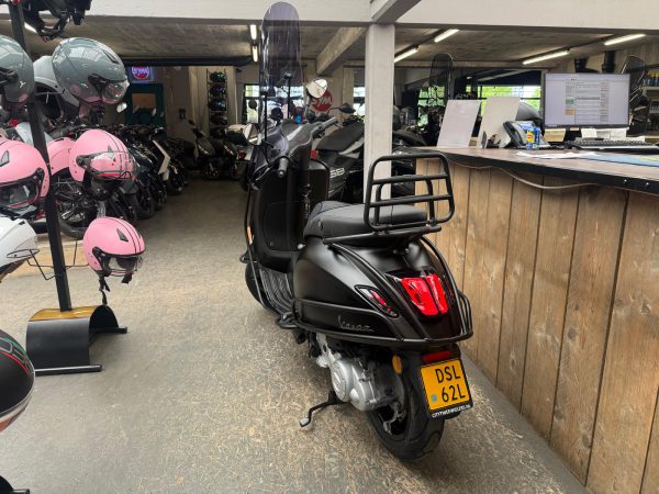 Vespa sprint 45-km bromfiets bj2019 9404km - Afbeelding 5