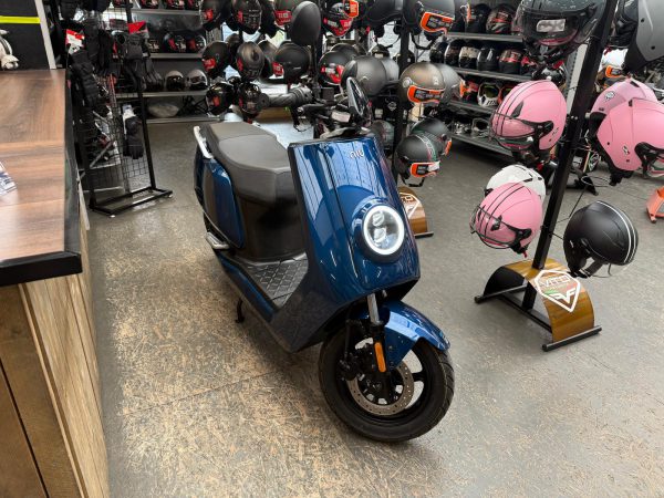 niu nqi 45km bromfiets 100% elektrische bj2019  6279km - Afbeelding 2