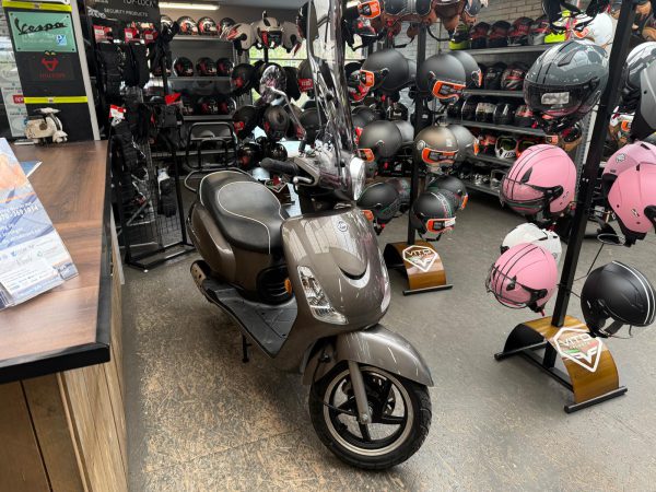 sym fiddle II 45-km bromfiets bj2019 15141km - Afbeelding 2