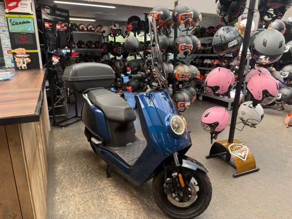 NIU NS1 SNOR 25KM BJ2018 100% ELEKTRISCHE  18887KM - Afbeelding 2