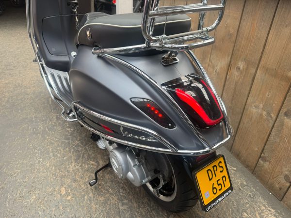 VESPA SPRINT 45-KM BROMFIETS BJ2018 968KM!!! - Afbeelding 4
