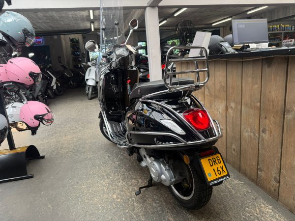 Vespa Sprint 50 45-km bromfiets bj2019 9359km - Afbeelding 5