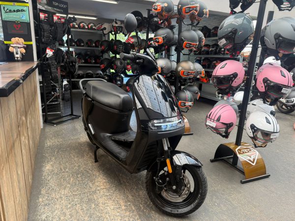 SEGWAY E125S 45-KM BROMFIETS BJ2022 12223KM - Afbeelding 2