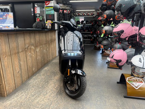 SEGWAY E125S 45-KM BROMFIETS BJ2022 12223KM