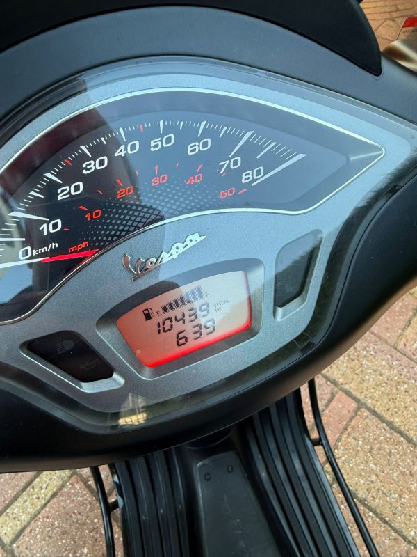 Vespa sprint notte 45-km bromfiets bj2019 10440km - Afbeelding 5