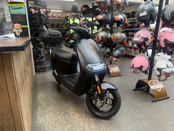 segway e110se launch edition snor 25km bj2021 3045km - Afbeelding 2