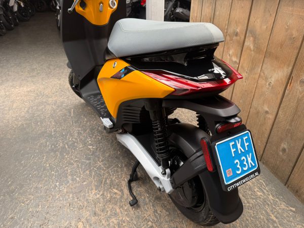 piaggio 1 snor 25km bj2022 1821km - Afbeelding 3