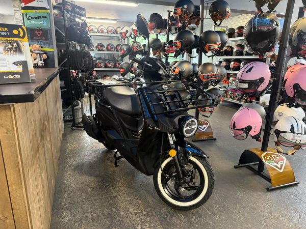 Sym X-pro 45-km bromfiets bezorg scooter bj2024 7484km - Afbeelding 2