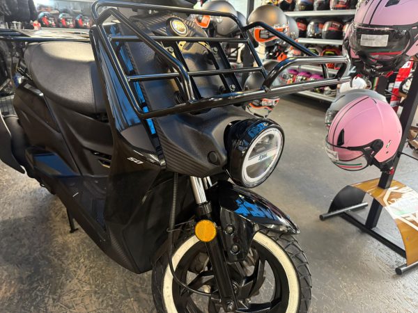 Sym X-pro 45-km bromfiets bezorg scooter bj2024 7484km - Afbeelding 3
