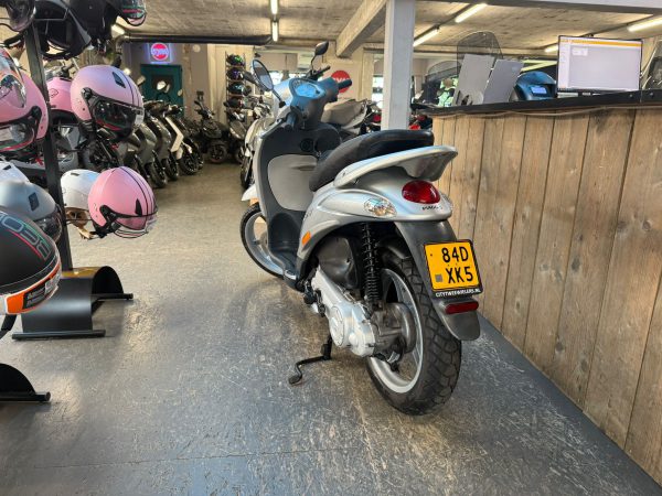 piaggio liberty 50 45-km bromfiets 14423km bj2005 - Afbeelding 3