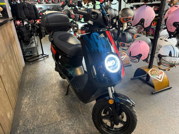 niu m+ sport 45-km 100% elektrisch bj2021 6467km - Afbeelding 3