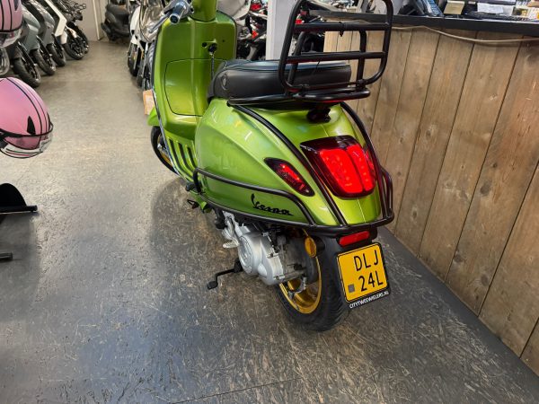 vespa sprint 45-km bj2017 21692km verkocht - Afbeelding 6
