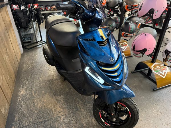 piaggio zip sp 45-km bromfiets bj2018 16172km - Afbeelding 3