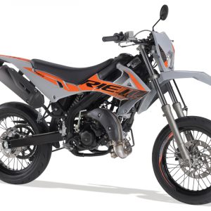 Rieju MRT SM 50 Matt Grey, Trends aren’t followed. They’re ridden.