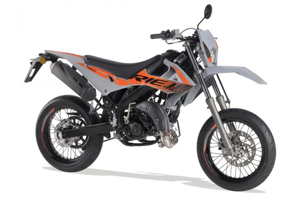Rieju MRT SM 50 Matt Grey, Trends aren’t followed. They’re ridden.