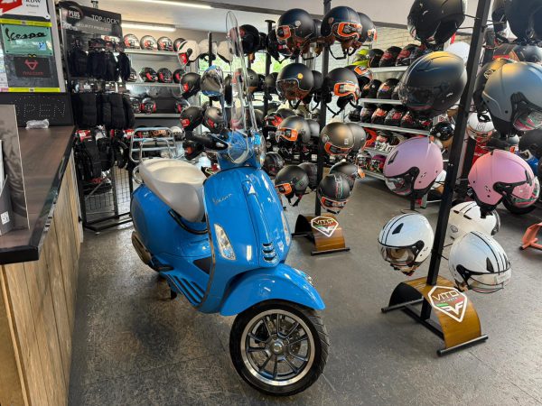 Vespa Primavera 45-km bromfiets bj2018 13288km - Afbeelding 2