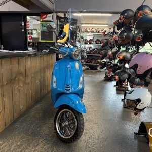 Vespa Primavera 45-km bromfiets bj2018 13288km