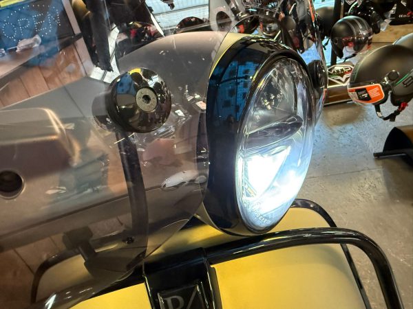 VESPA PRIAMVERA 45-KM BROMFIETS BJ2021 405KM!!!! ALS NIEUW - Afbeelding 4