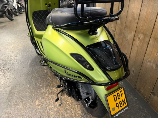 vespa sprint 45-km bromfiets bj2015 20925km - Afbeelding 4