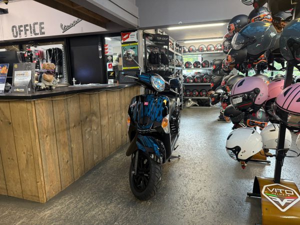 kymco like 50 45-km bromfiets bj2016 12290km