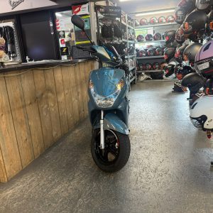 peugeot kisbee 45-km bromfiets bj 2021 11231km