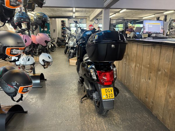 kymco like 50 45-km bromfiets bj2016 12290km - Afbeelding 3