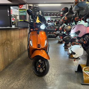 vespa sprint 45-km bromfiets 80cc bj2020 4958km!!!