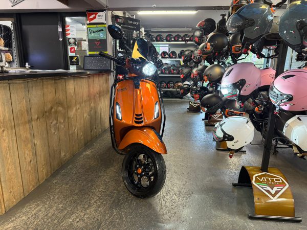 vespa sprint 45-km bromfiets 80cc bj2020 4958km!!!
