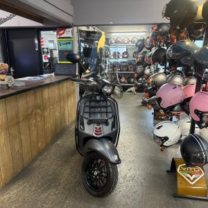 vespa sprint 45-km bromfiets bj2018 17546km