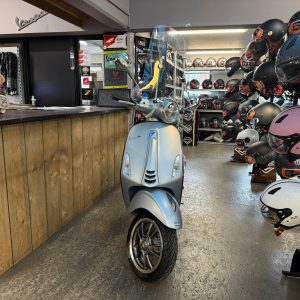 Vespa primavera 45-km bromfiets bj2022 3367km!!! verkocht