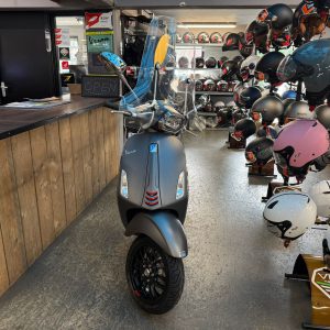 Vespa Sprint 45-km bromfiets bj2018 9691km