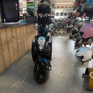 Sym mio 45-km bromfiets bj2015 14505km