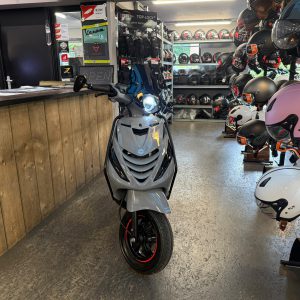 PIAGGIO ZIP SP 45-KM BROMFIETS BJ2024 4645KM