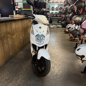 Sym x-pro bezorgscooter 45-km bromfiets bj2017 2370km