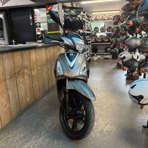 sym symphony st 125cc motor scooter bj2018 22689km